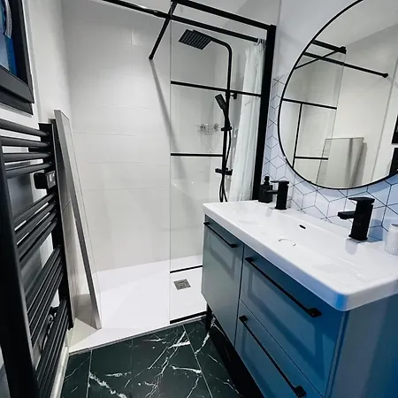 Apartment Du Sud Avec Jacuzzi *