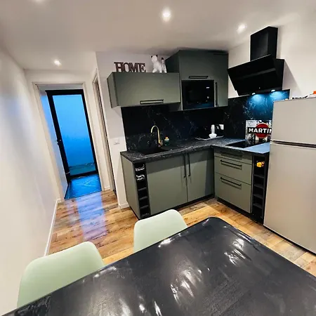 Apartment Du Sud Avec Jacuzzi *