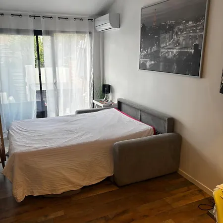 Appartement Du Sud Avec Jacuzzi *